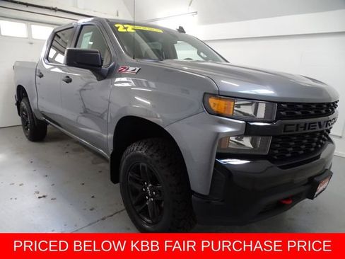 Used 2022 Chevrolet Silverado 1500 Custom Trail Boss w/ Safety Confidence Package image 1