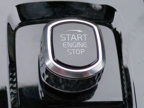 New 2026 Volvo XC90 B6 Plus image 28