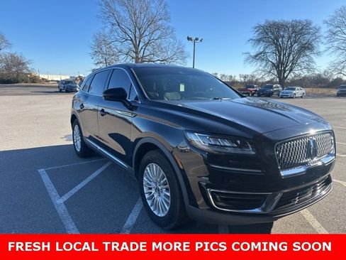 Used 2020 Lincoln Nautilus Standard image 3