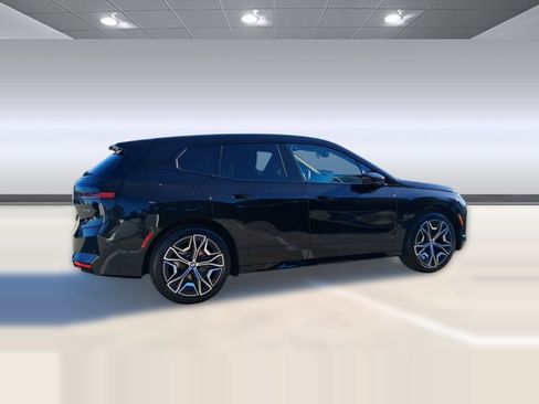 New 2026 BMW iX xDrive60 w/ Premium Package image 19