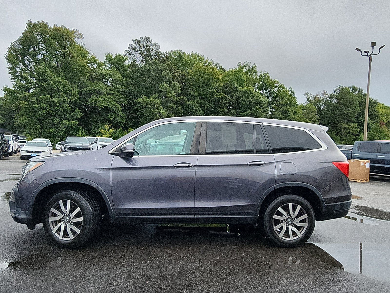 Used 2021 Honda Pilot EX image 2
