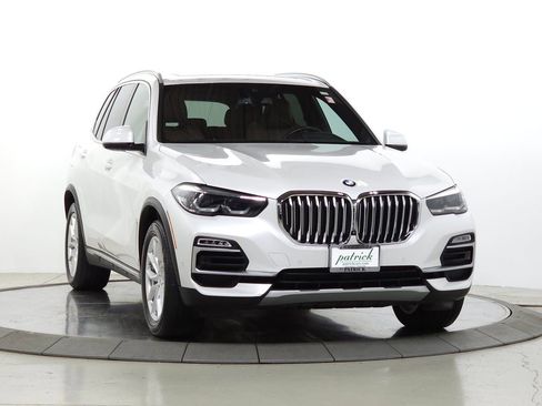 Used 2021 BMW X5 xDrive40i w/ Convenience Package AWD/4WD image 1