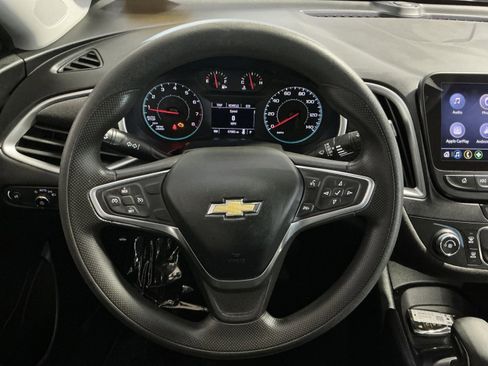 Used 2022 Chevrolet Malibu LS w/ LPO, Floor Liner Package FWD image 17