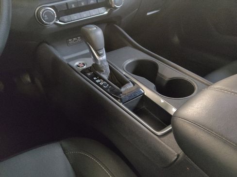 Used 2025 Nissan Altima 2.5 S FWD image 26