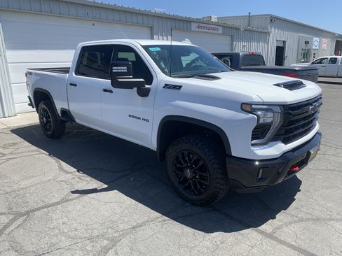 New 2026 Chevrolet Silverado 2500 LTZ w/ Trail Boss Package AWD/4WD image 6
