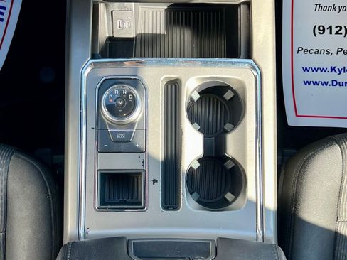 Used 2020 Ford Expedition XLT image 31