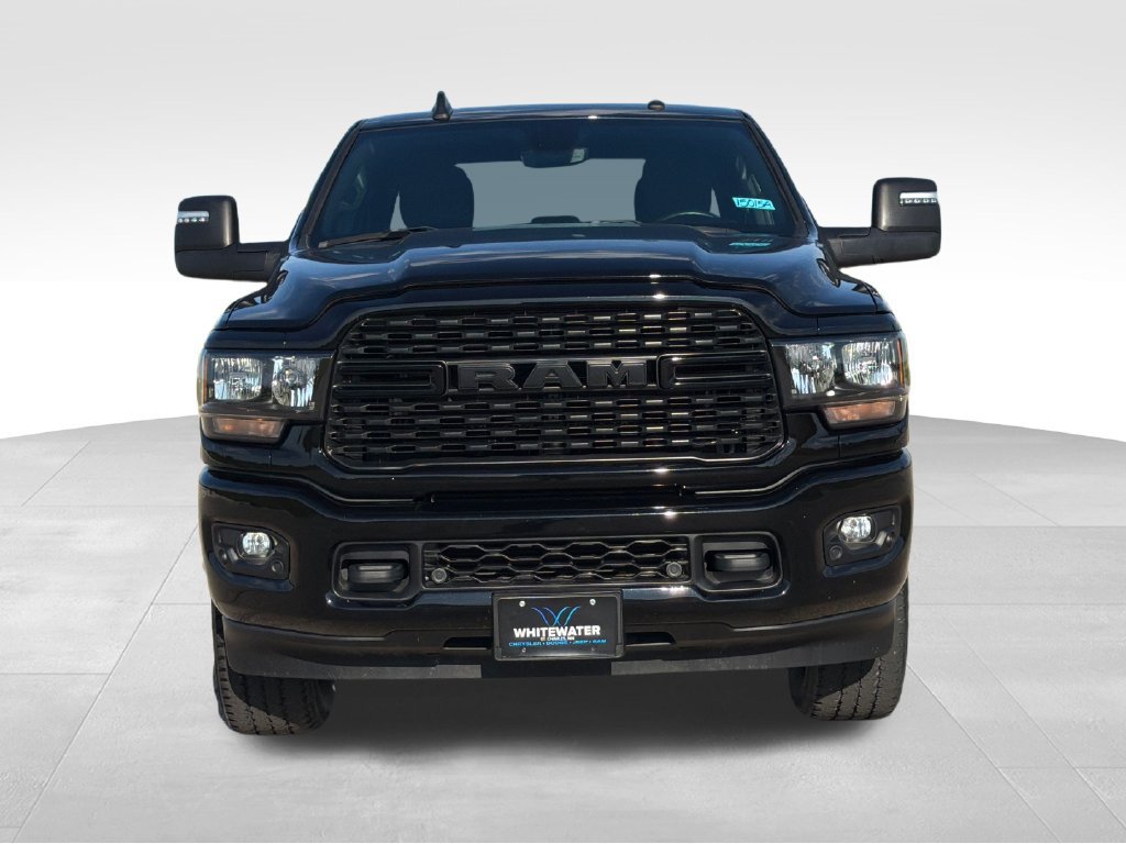 Used 2023 RAM 2500 Big Horn w/ Night Edition AWD/4WD image 28