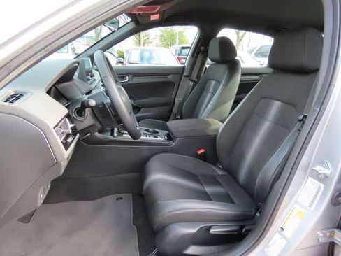 Used 2023 Honda Civic Sport image 12