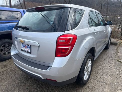 Used 2017 Chevrolet Equinox L image 4