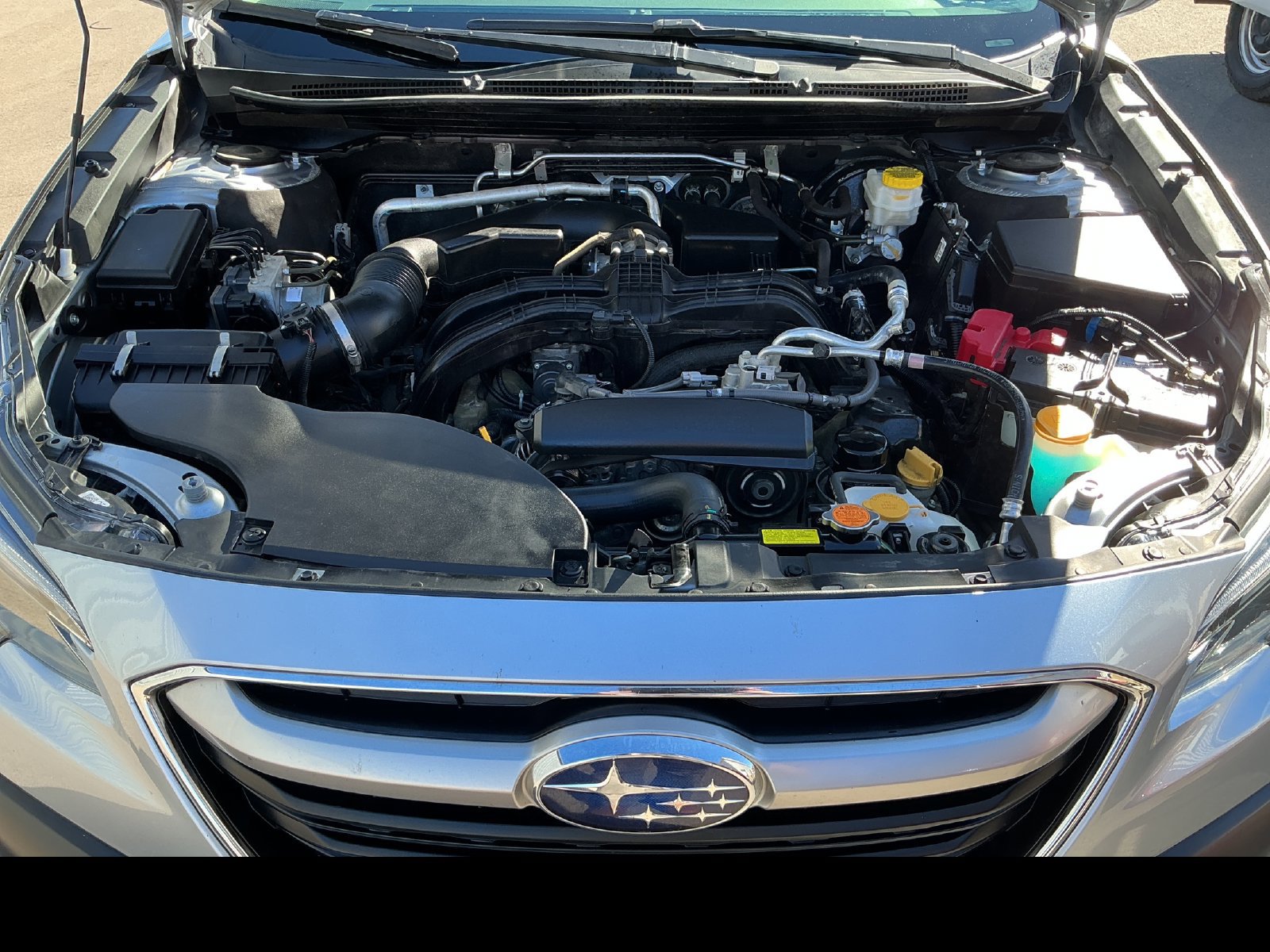 Used 2020 Subaru Outback Premium AWD/4WD image 23