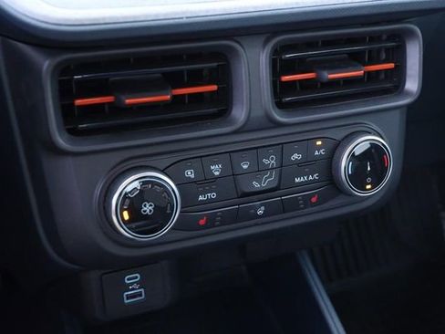 Certified 2023 Ford Maverick XLT w/ XLT Luxury Package image 15