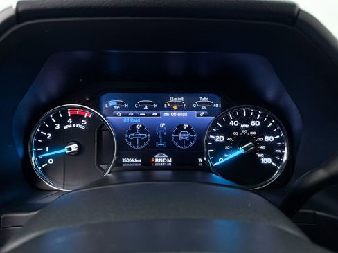 Used 2022 Ford F350 Platinum image 35