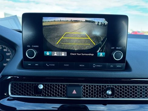 Used 2025 Honda Civic Sport image 17