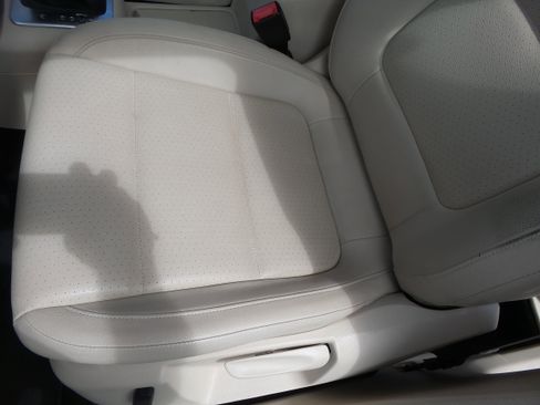 Used 2015 Volkswagen Tiguan SEL FWD image 67