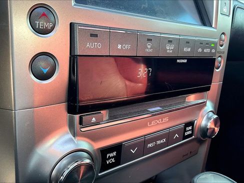 Used 2020 Lexus GX 460 Premium image 35