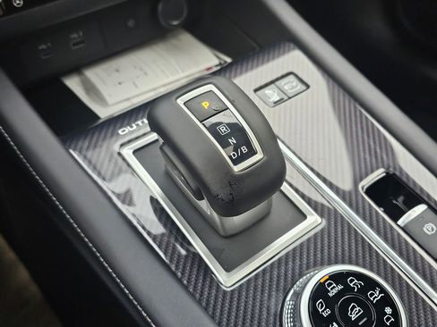 New 2025 Mitsubishi Outlander SEL Black Edition image 12