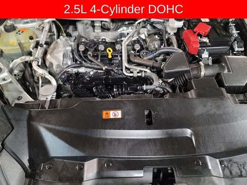 Used 2024 Mitsubishi Outlander SE image 11