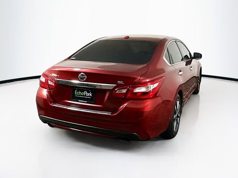 Used 2016 Nissan Altima 2.5 SL w/ 2.5 Technology Package image 9