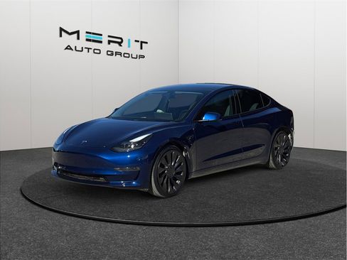 Used 2021 Tesla Model 3 Performance image 4