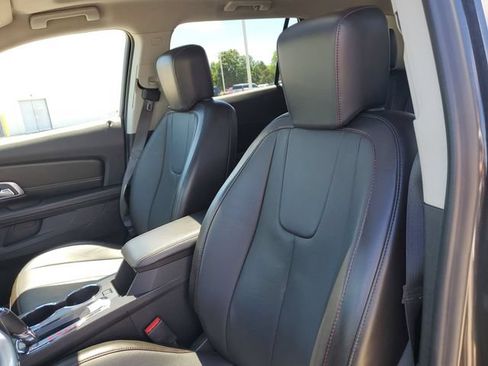 Used 2017 GMC Terrain SLT w/ Open Road Package FWD image 5