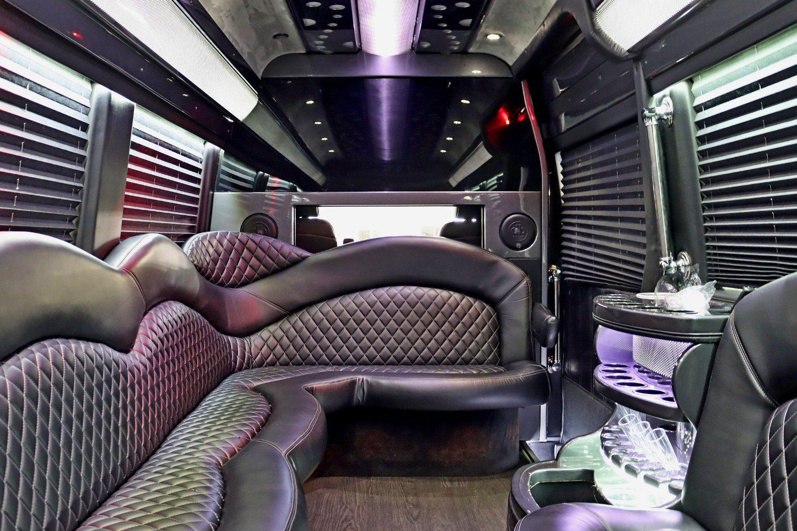 Used 2017 Mercedes-Benz Sprinter 3500 image 24