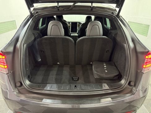 Used 2017 Tesla Model X 75D AWD/4WD image 37