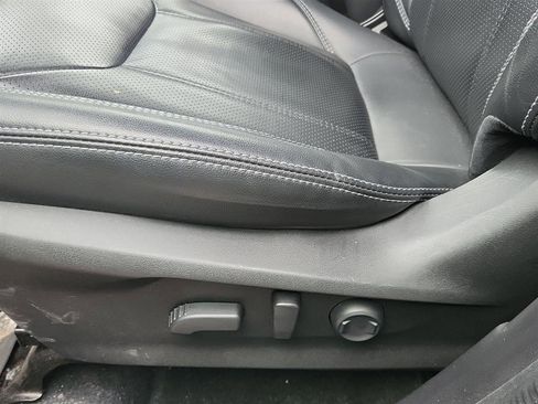 Used 2022 Subaru Forester Limited w/ Popular Package #3 image 13