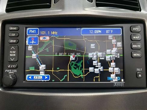 Used 2005 Cadillac XLR RWD image 47