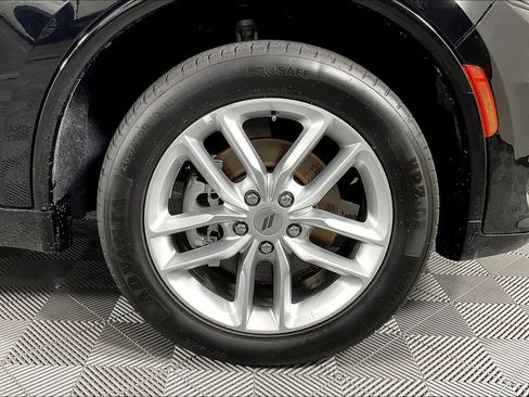 Used 2024 Dodge Durango GT image 11