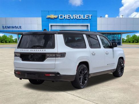 Used 2024 Jeep Grand Wagoneer L Series II w/ Quick Order Packagew 28T AWD/4WD image 4