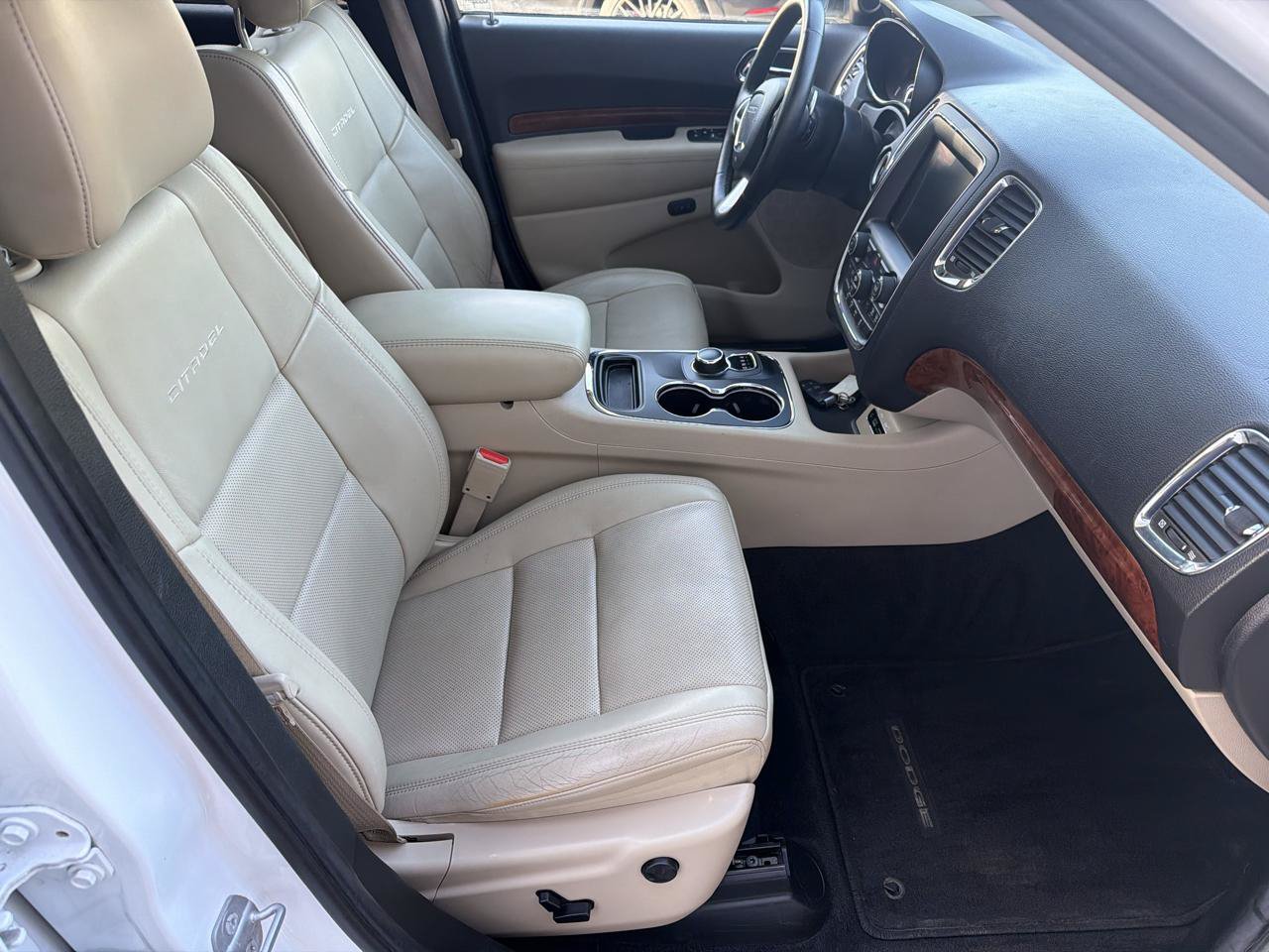 Used 2014 Dodge Durango Citadel w/ Technology Group AWD/4WD image 12