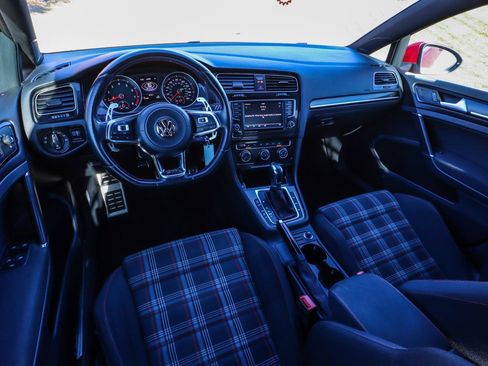 Used 2016 Volkswagen GTI S image 21