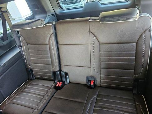 New 2026 GMC Yukon XL Denali Ultimate image 19