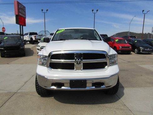Used 2023 RAM 1500 Classic SLT w/ Protection Group AWD/4WD image 4