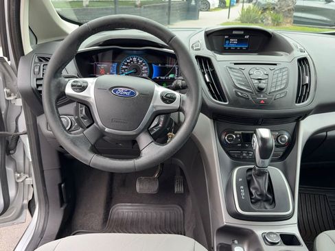 Used 2016 Ford C-MAX SE w/ Interior Protection Package image 30