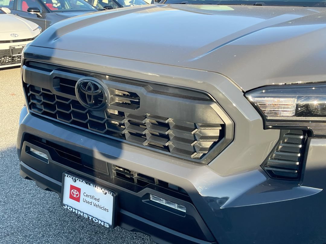 Certified 2026 Toyota Tacoma TRD Off-Road AWD/4WD image 19