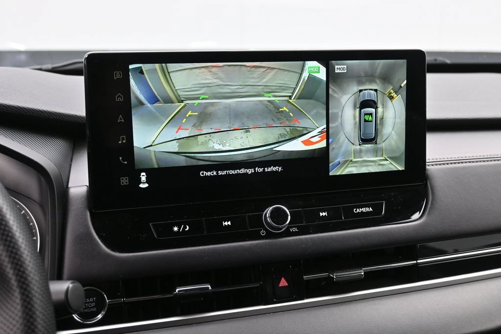 Used 2025 Mitsubishi Outlander AWD image 14