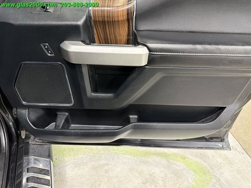 Used 2015 Ford F150 Lariat w/ Equipment Group 502A Luxury AWD/4WD image 26