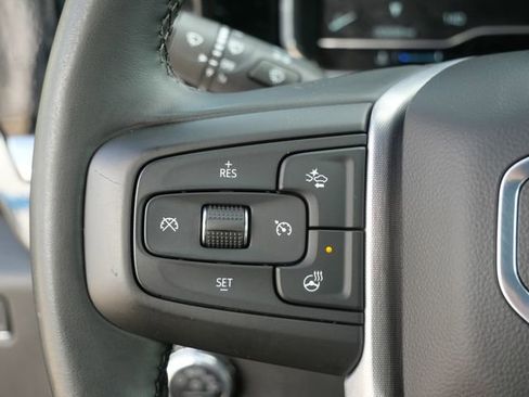 Used 2025 GMC Sierra 1500 Elevation image 22