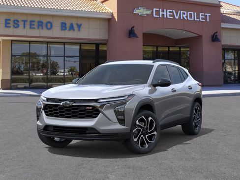 New 2026 Chevrolet Trax RS w/ Driver Confidence Package FWD image 6