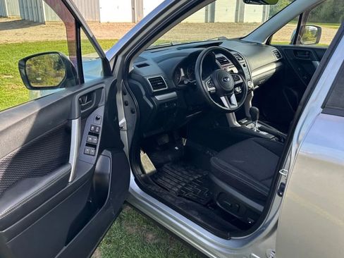 Used 2017 Subaru Forester 2.5i Premium w/ All-Weather Package image 15