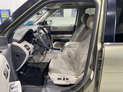 Used 2012 Ford Flex SEL w/ Equipment Group Order Code image 2