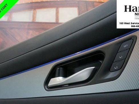 Certified 2025 Nissan Murano SL image 28