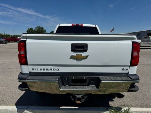 Used 2016 Chevrolet Silverado 2500 W/T AWD/4WD image 6