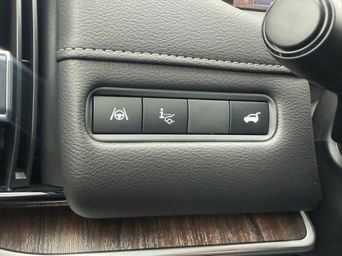 New 2026 Nissan Armada SL image 31