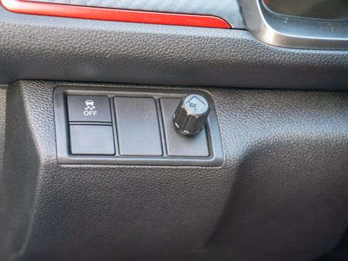 Used 2019 Honda Civic Type R image 26