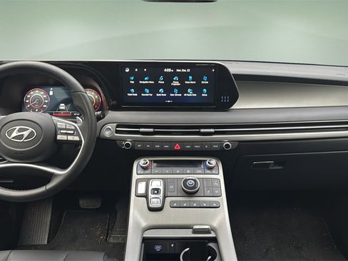 Certified 2025 Hyundai Palisade SEL image 20