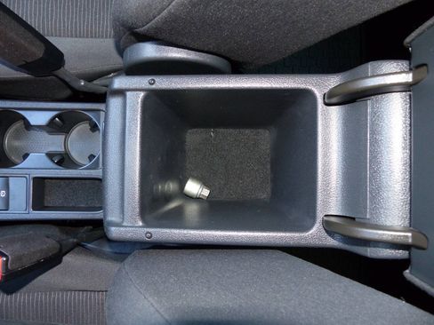 Used 2017 Volkswagen Tiguan S AWD/4WD image 54