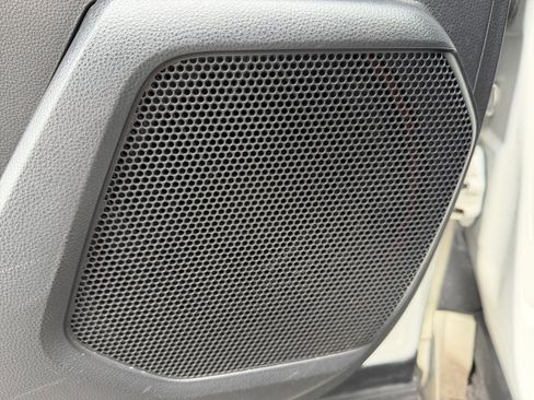 Used 2020 Toyota Highlander Platinum image 26