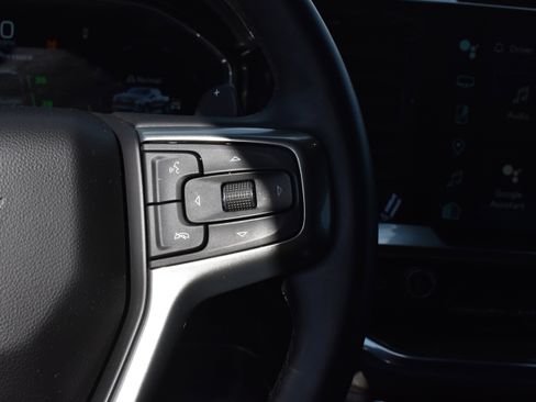 Used 2024 Chevrolet Silverado 1500 LT w/ Z71 Off-Road Package image 14